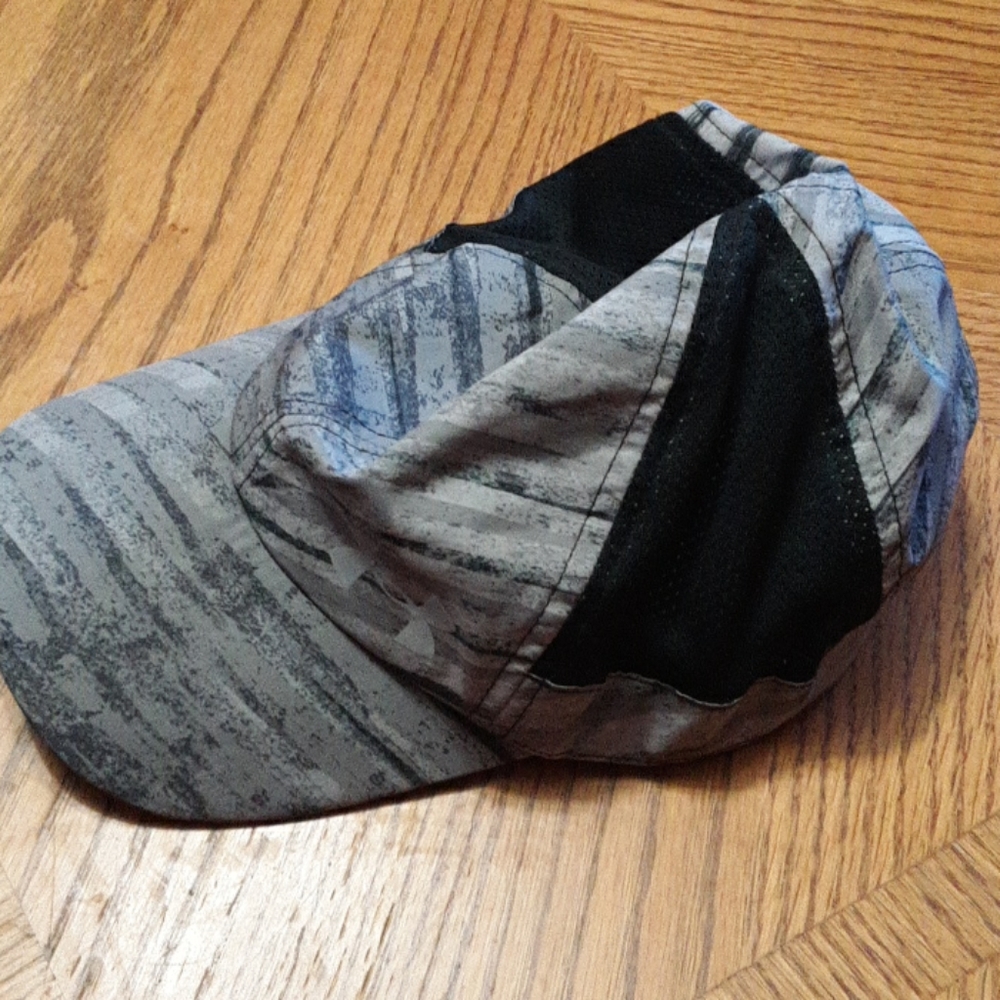 Under Armour hat